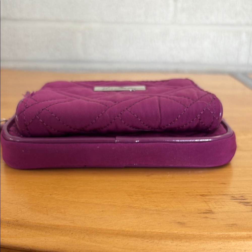 Vera Bradley Purple Wristlet Clutch Wallet Cardholder Zip Around Phone Case - Picture 7 of 8